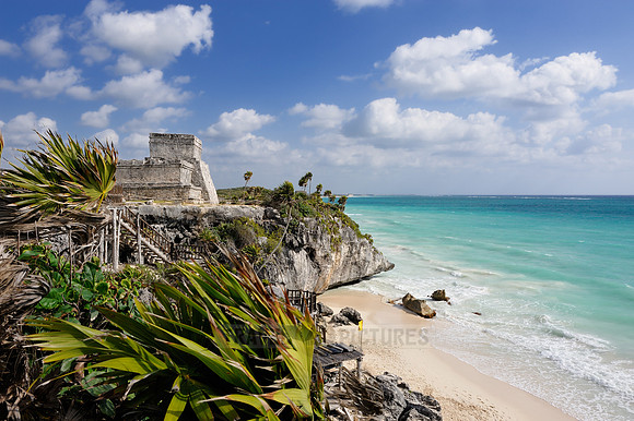 The seaside view of El Castillo