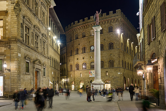 Piazza Santa Trinita with Colonna dell’Abbondanza