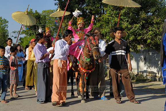 colourful procession because of children starting a monks live