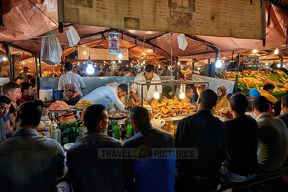 Jemaa el-Fnaa at night