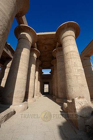 column hall