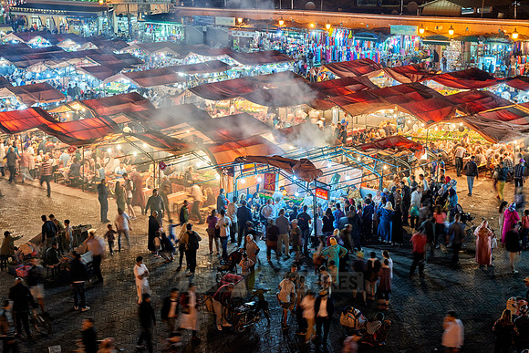 Jemaa el-Fnaa at night