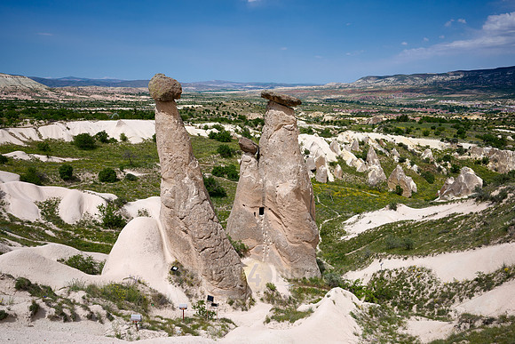 erosion formation of the Three Beauties