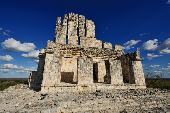 pyramids of Mayasite Edzna