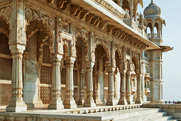 columns in the The Jaswant Thada Mausoleum