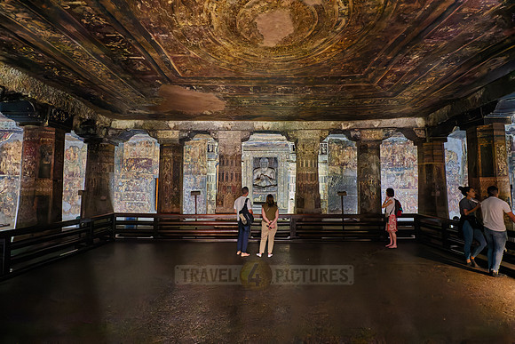 Ajanta caves, cave 17, Aurangabad