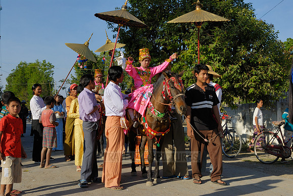colourful procession because of children starting a monks live